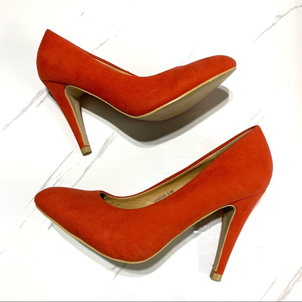 A.Co Pump Suede Orange Heels Sz 6 / 36